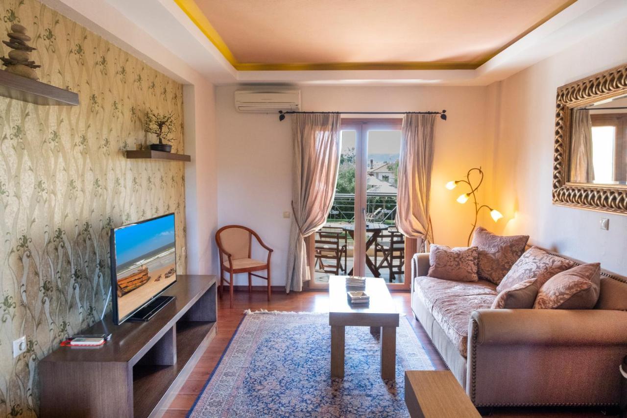 Country Inn Kallithea  Esterno foto