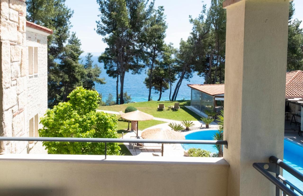Country Inn Kallithea  Esterno foto